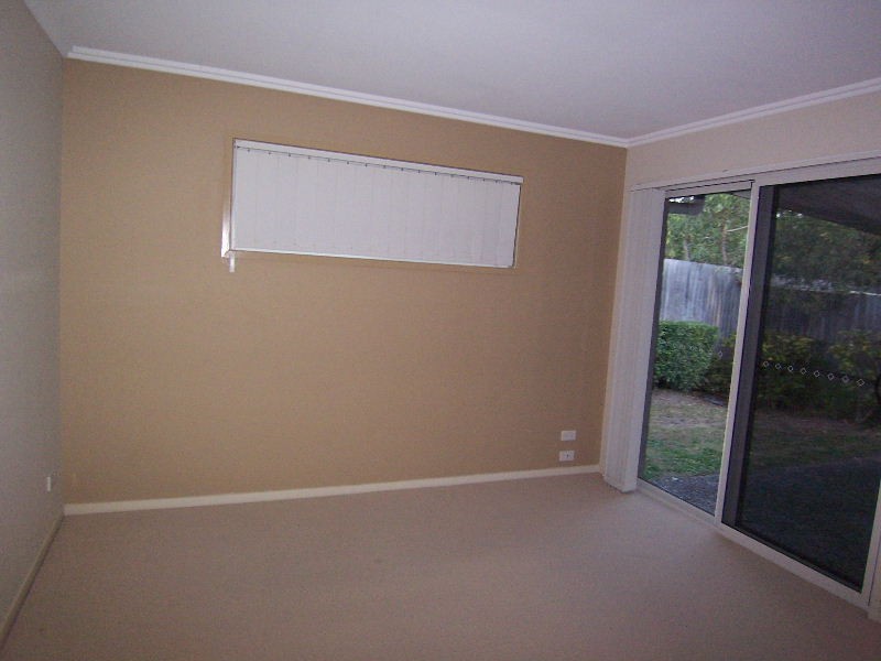 2 Merle Court, Birkdale QLD 4159