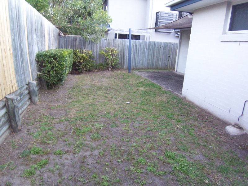 2 Merle Court, Birkdale QLD 4159