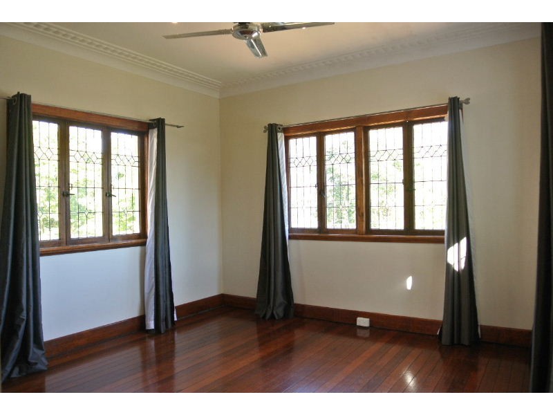 36 Meridian Street, Coorparoo QLD 4151