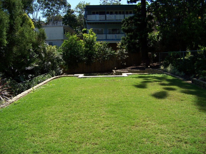 64 Greens Road, Coorparoo QLD 4151