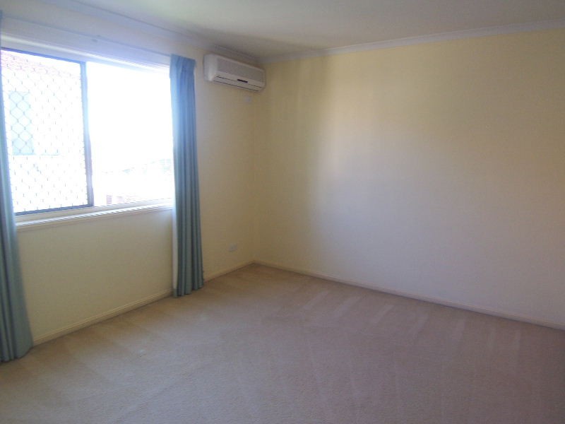 47 Kauri Street, Carindale QLD 4152