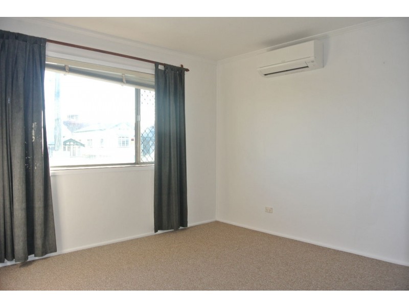 1/48 Dunellan Street, Greenslopes QLD 4120