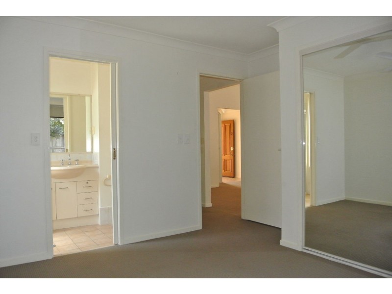 4/120 Foxton Street, Morningside QLD 4170