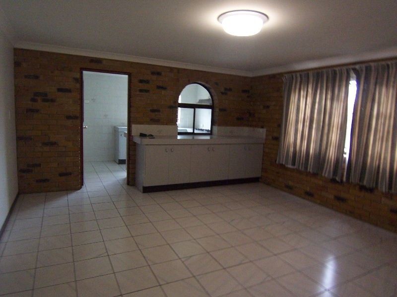 12 Lindisfarne Street, Carindale QLD 4152