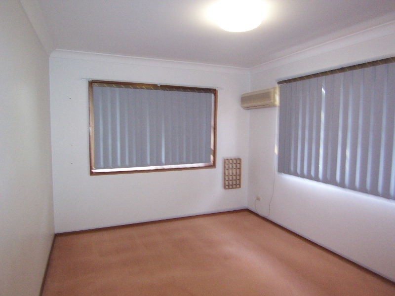 12 Lindisfarne Street, Carindale QLD 4152