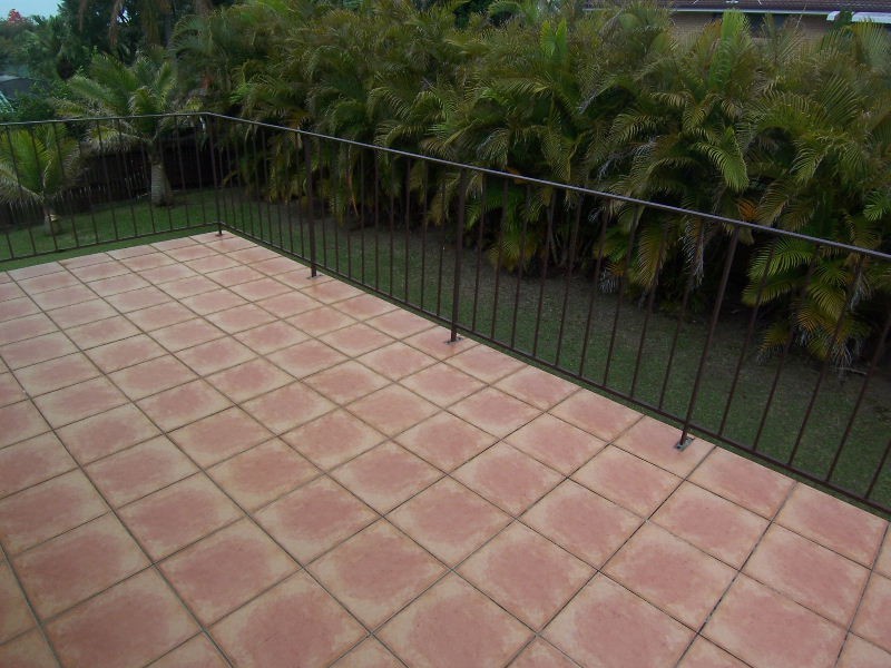 12 Lindisfarne Street, Carindale QLD 4152