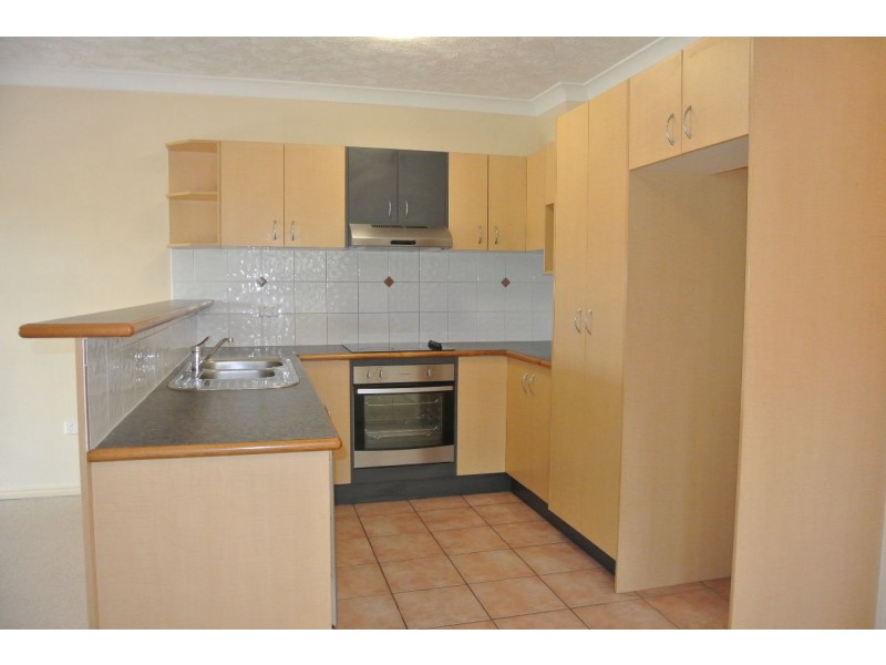 3/64 Longlands Street, East Brisbane QLD 4169