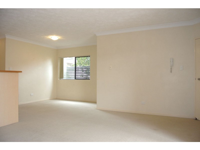 3/64 Longlands Street, East Brisbane QLD 4169