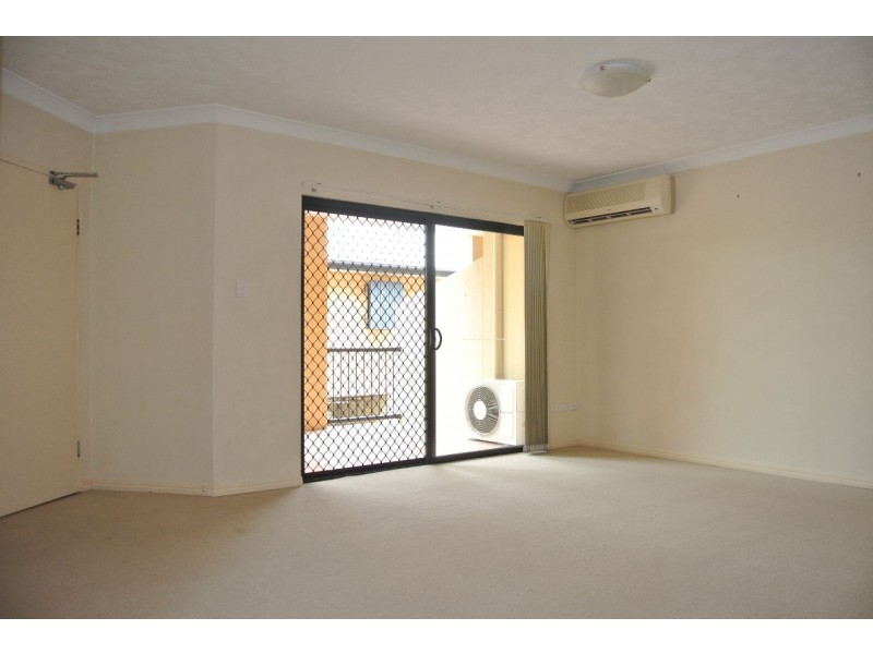 3/64 Longlands Street, East Brisbane QLD 4169