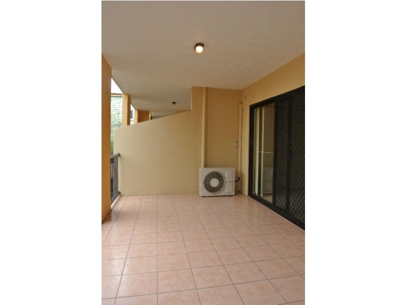 3/64 Longlands Street, East Brisbane QLD 4169