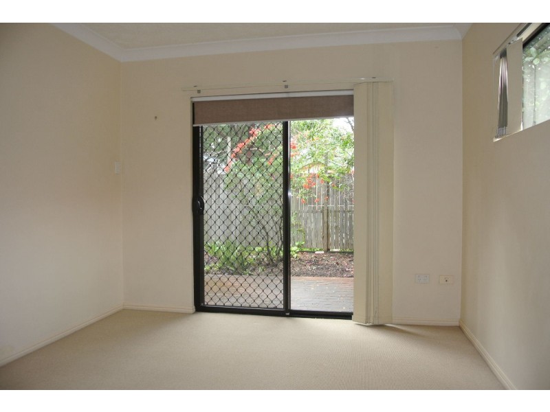 3/64 Longlands Street, East Brisbane QLD 4169