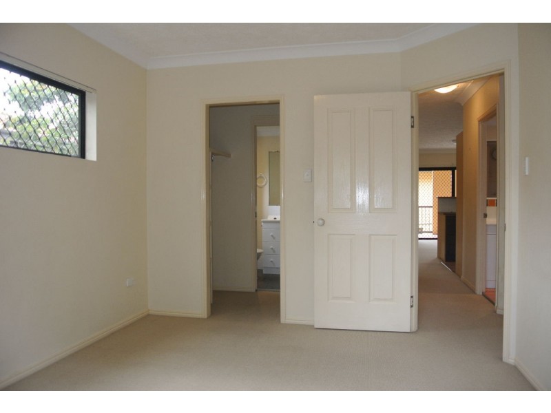 3/64 Longlands Street, East Brisbane QLD 4169