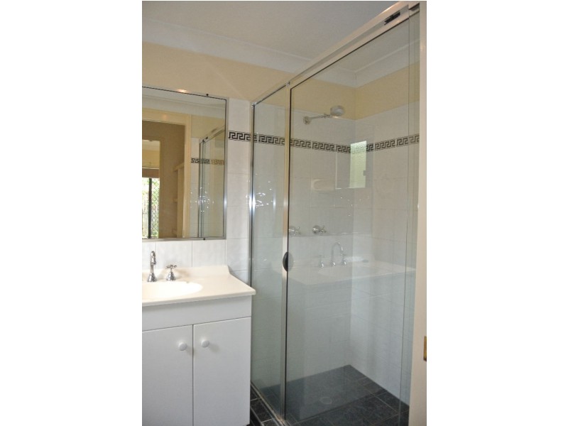 3/64 Longlands Street, East Brisbane QLD 4169