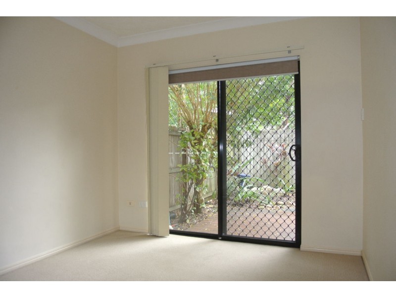 3/64 Longlands Street, East Brisbane QLD 4169