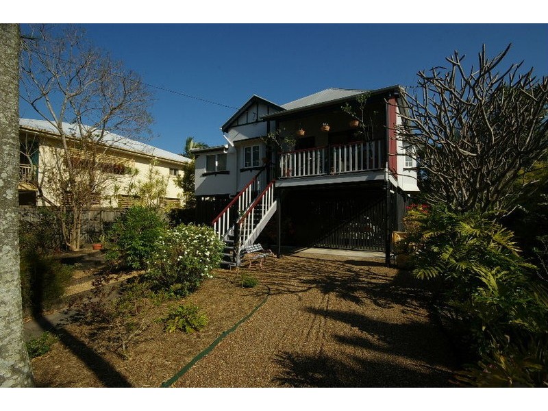 10 Mullens Street, Hawthorne QLD 4171