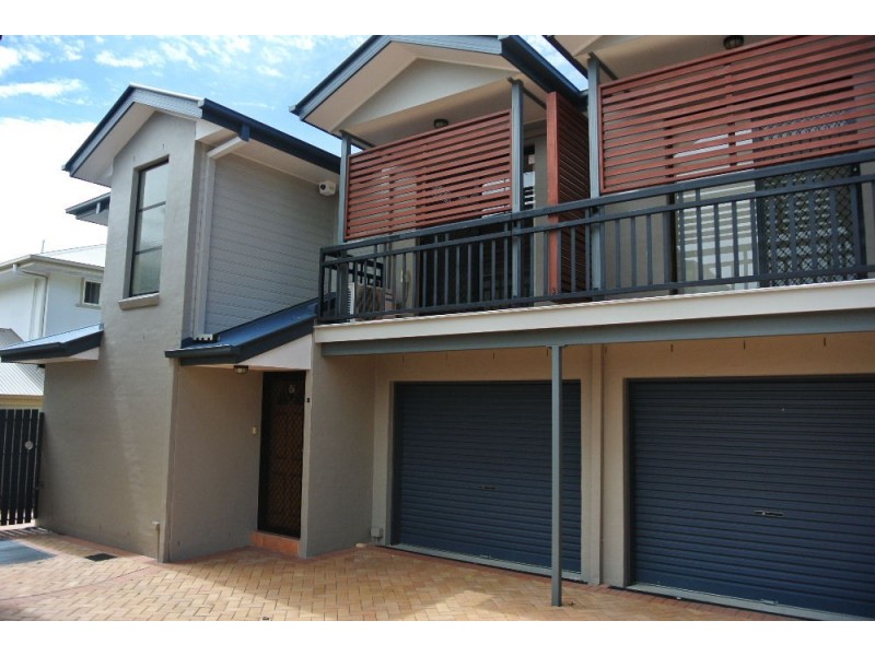 4/31 Dickenson Street, Carina QLD 4152