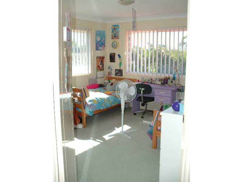 82 Barron Road, Birkdale QLD 4159