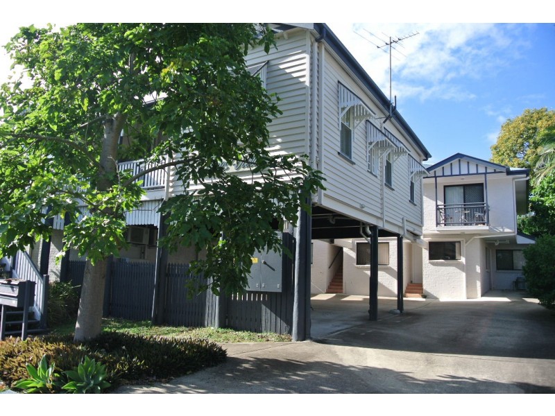 4/41 Robinson Street, Coorparoo QLD 4151