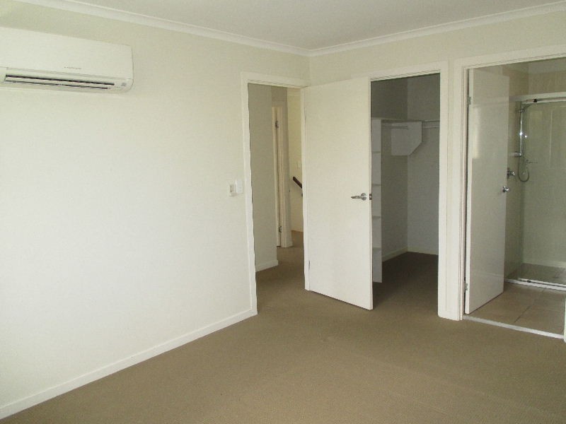 4/124 Orana Street, Carina QLD 4152