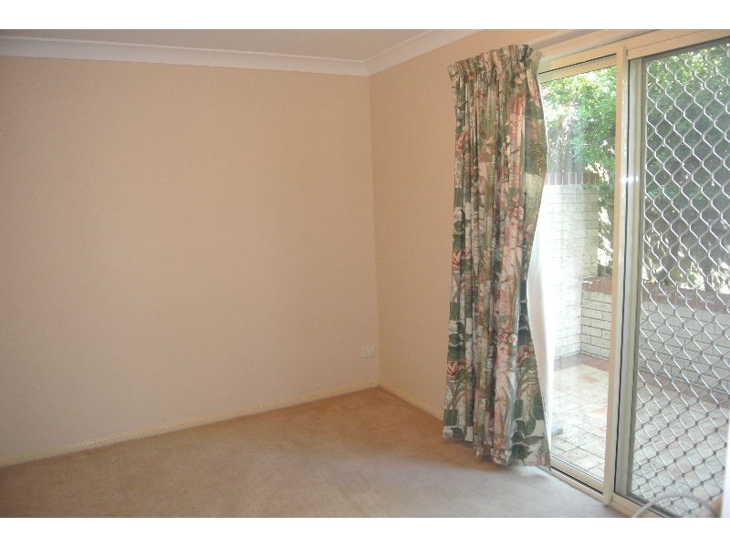 1/29 Osterley Road, Carina QLD 4152