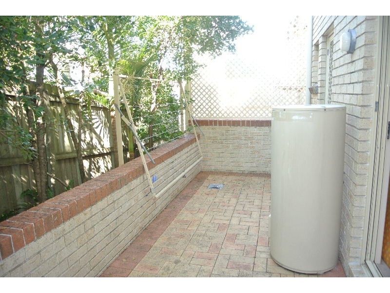 1/29 Osterley Road, Carina QLD 4152