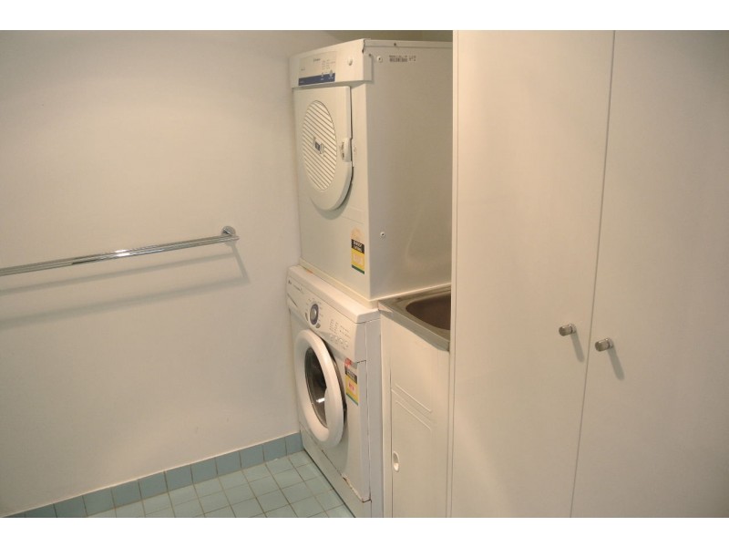 3/15 Jones Street, Highgate Hill QLD 4101