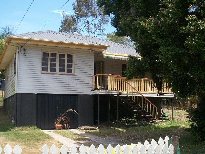 244 Bennetts Road, Norman Park QLD 4170