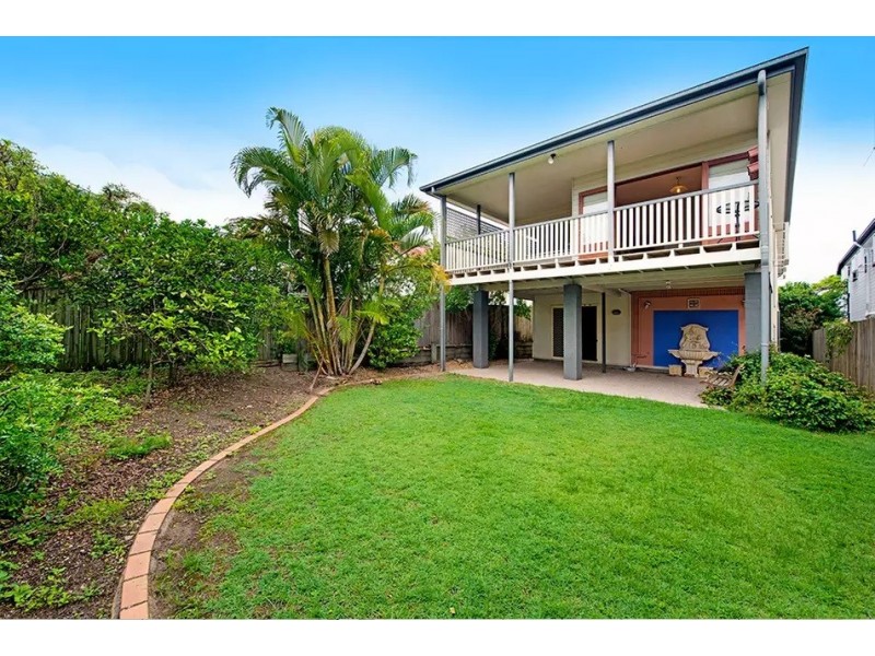 56 Akala Street, Camp Hill QLD 4152