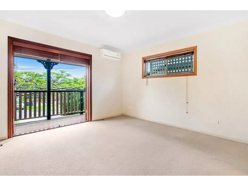 56 Akala Street, Camp Hill QLD 4152