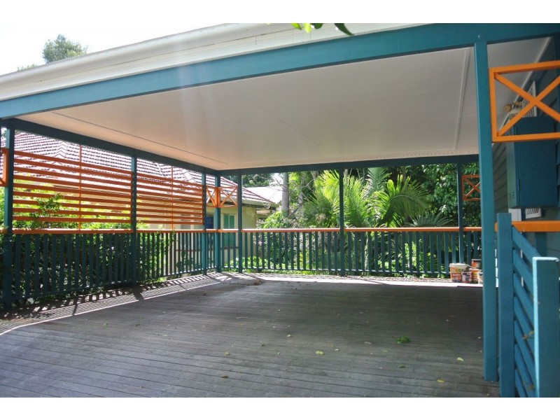 5 Ashby Street, Fairfield QLD 4103