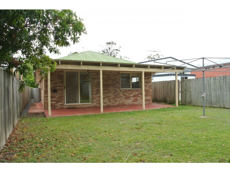 15 Richard Street, Lota QLD 4179