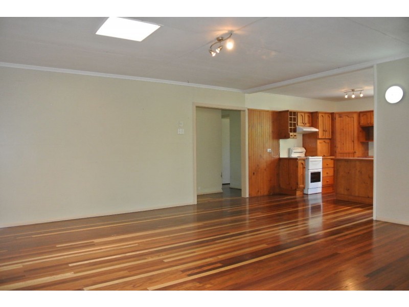 16 John Street, Thorneside QLD 4158