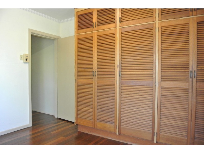 16 John Street, Thorneside QLD 4158