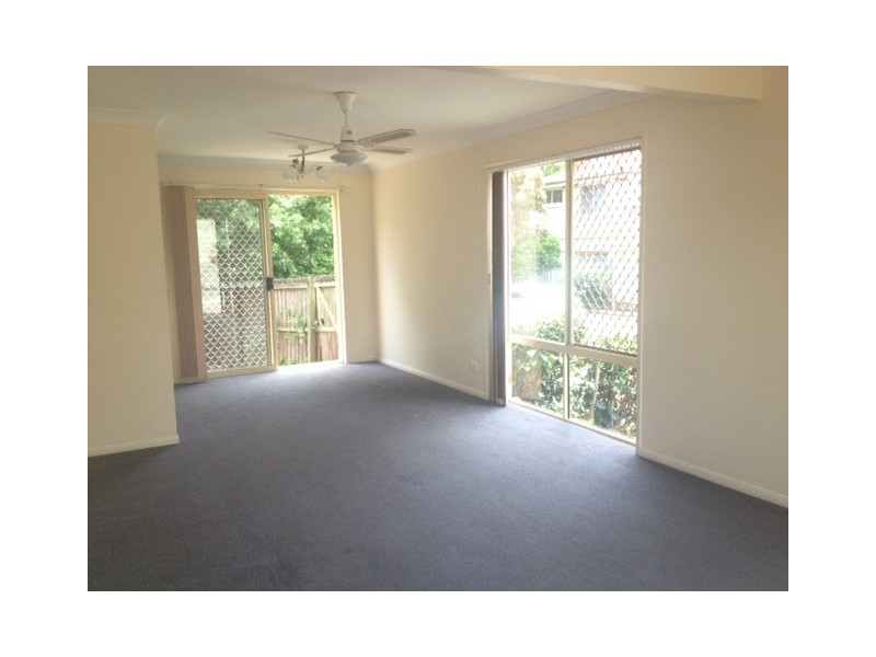 6/24 Hill Crescent, Carina Heights QLD 4152