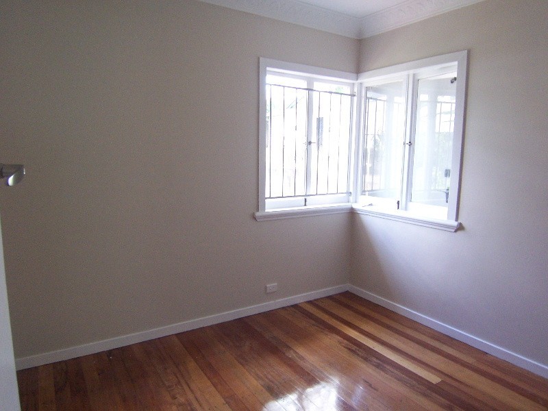 51 Watson Street, Camp Hill QLD 4152