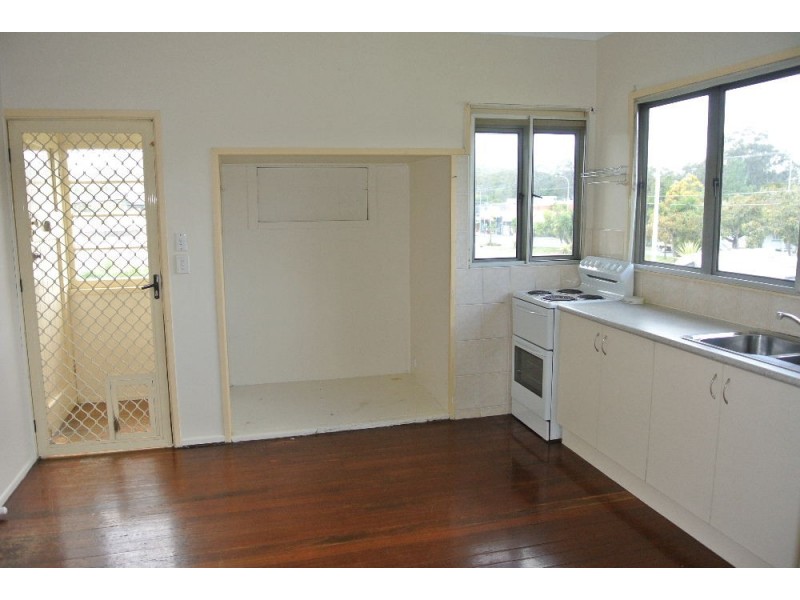 7 Dickenson Street, Carina QLD 4152