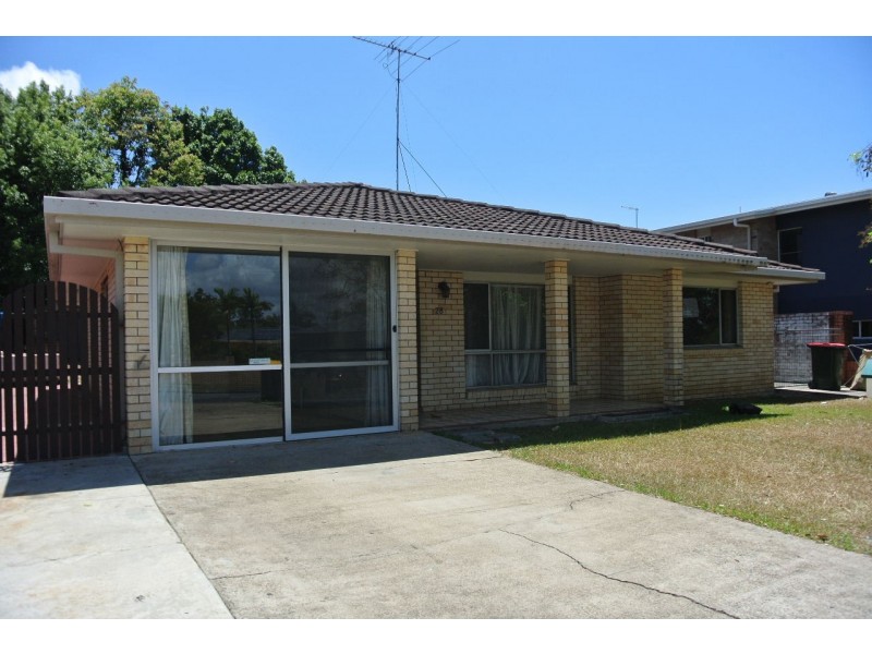 28 Bluebell Street, Mansfield QLD 4122