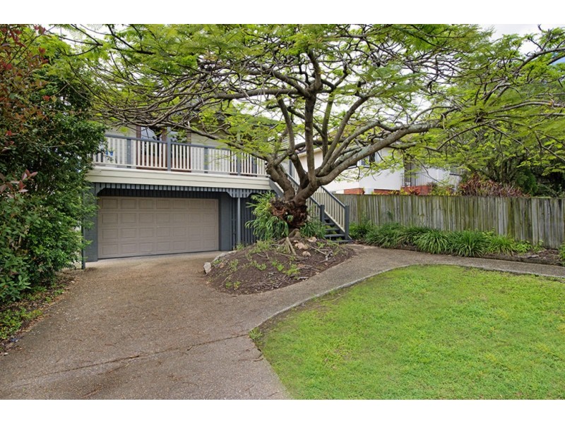 56 Akala Street, Camp Hill QLD 4152