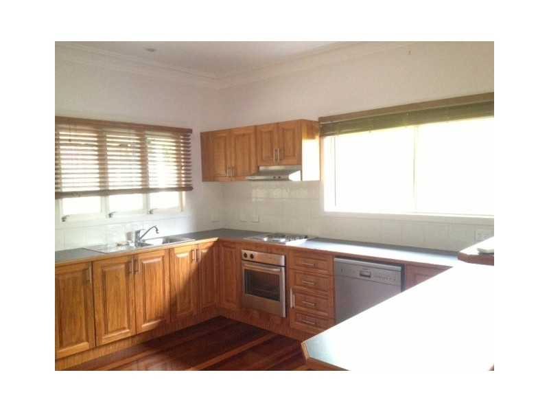 24 Sterculia Avenue, Holland Park West QLD 4121