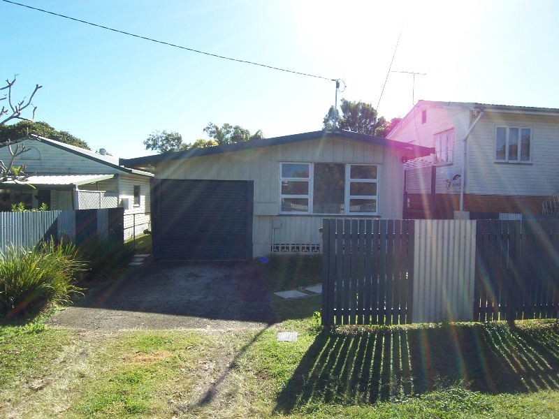 62 Gray Street, Carina QLD 4152