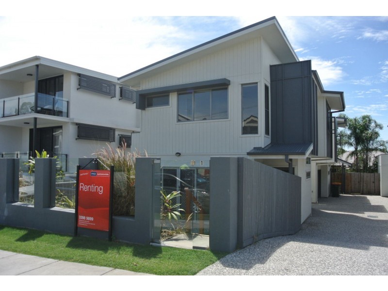 1/19 Waratah Avenue, Carina QLD 4152