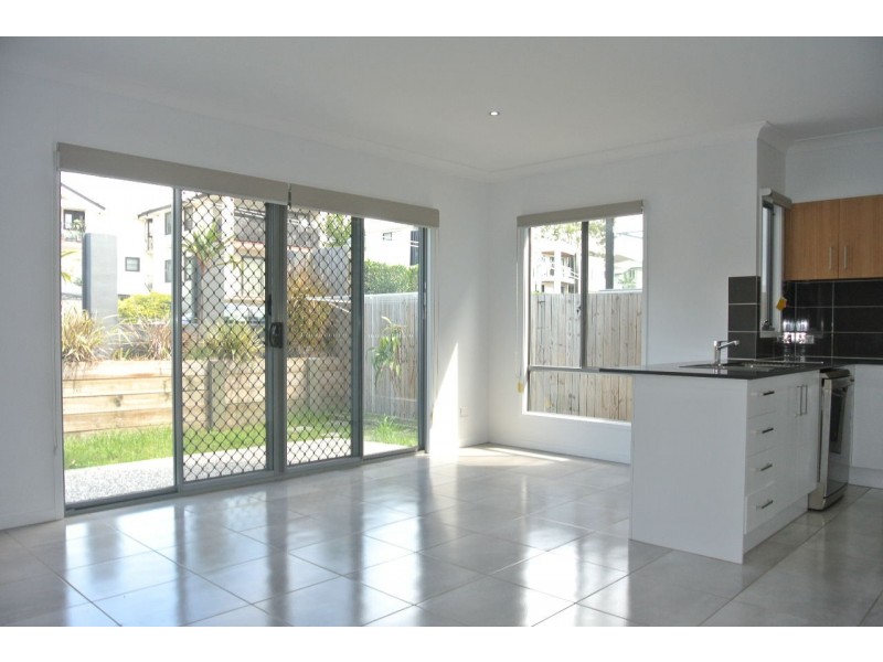 1/19 Waratah Avenue, Carina QLD 4152