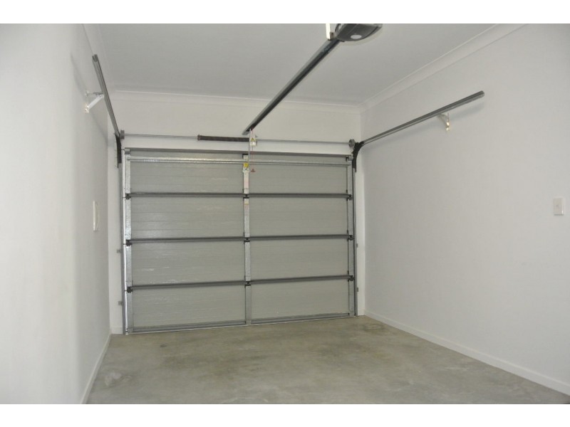 1/19 Waratah Avenue, Carina QLD 4152