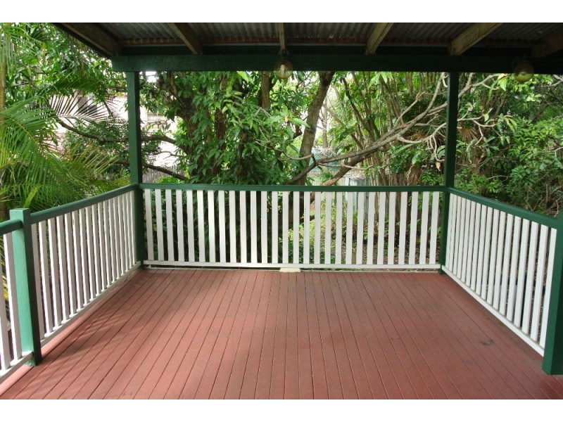 88 Dunellan Street, Greenslopes QLD 4120