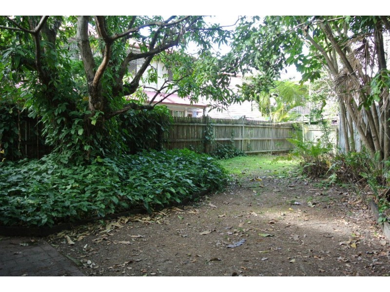 88 Dunellan Street, Greenslopes QLD 4120