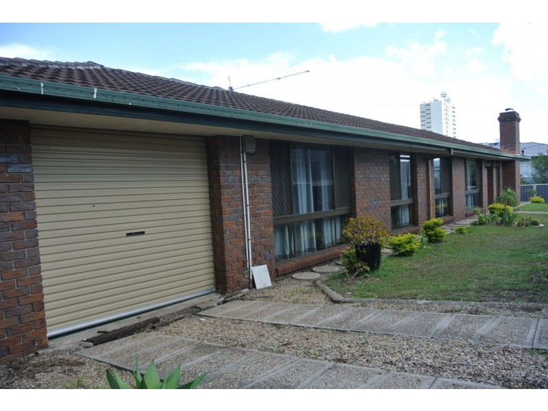 9 Mowbray Tce, East Brisbane QLD 4169