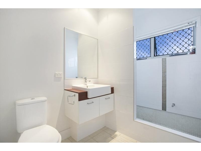 8/24 Mingoola Street, Murarrie QLD 4172