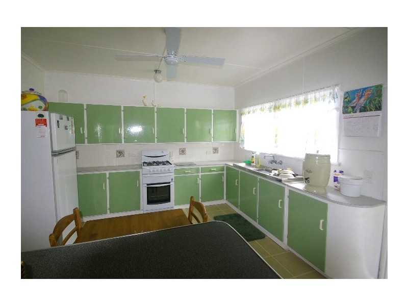 230 Chatsworth Road, Coorparoo QLD 4151