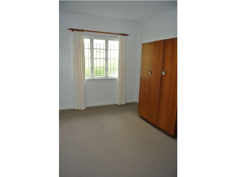 52 Arrol Street, Camp Hill QLD 4152