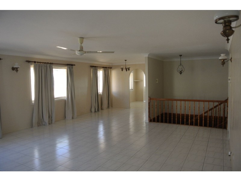 60 Ara Street, Camp Hill QLD 4152